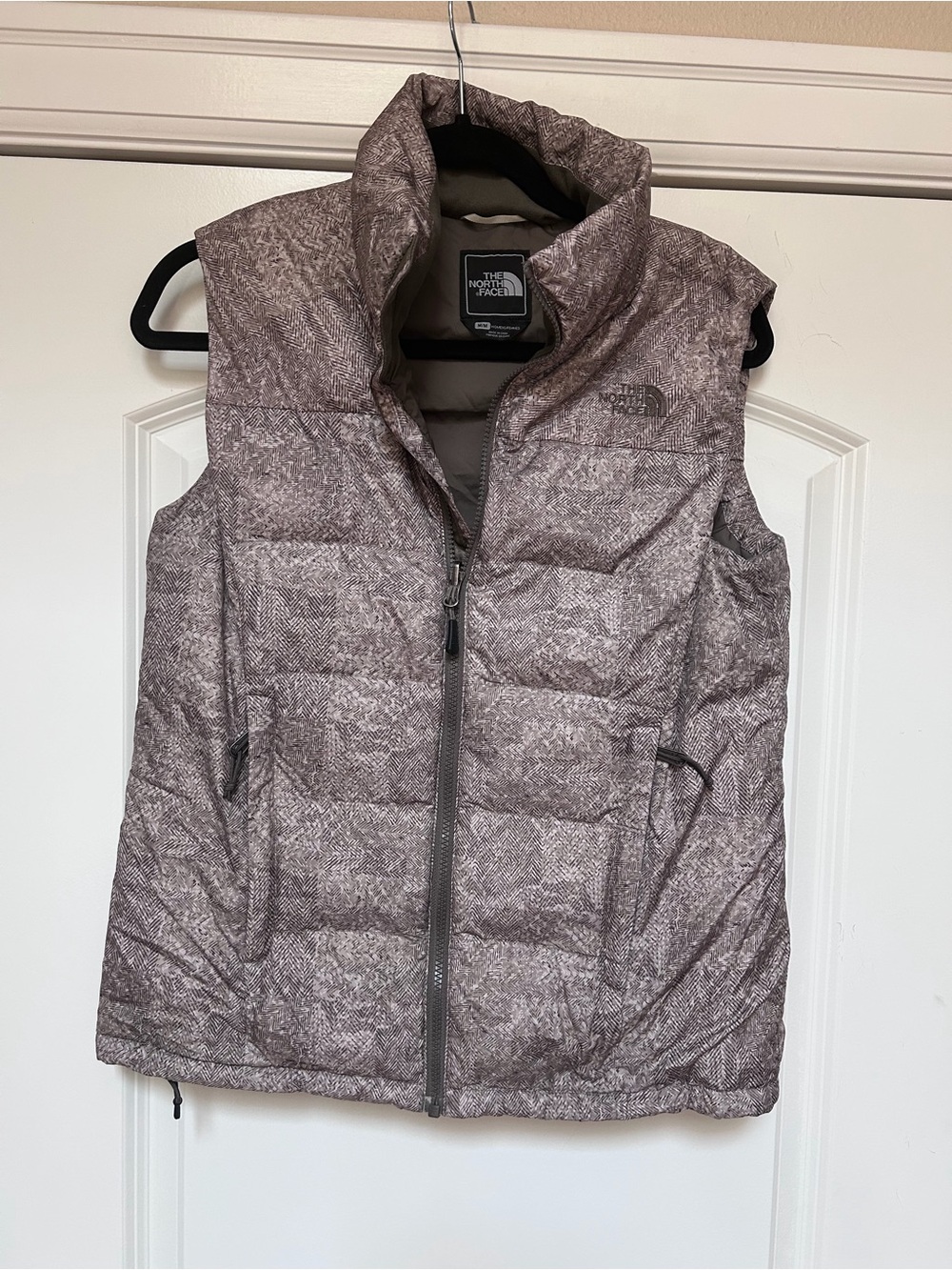 North Face Nuptse 700 Women’s Sz M Down Fill Vest Puffer Brown Herringbone Chic